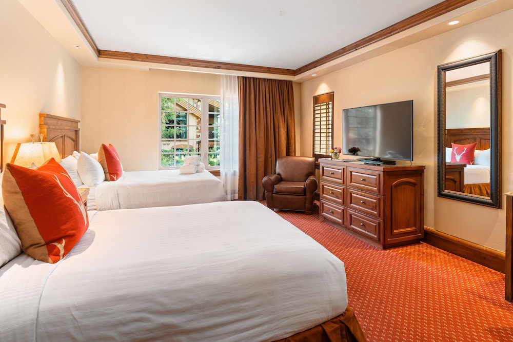 Tivoli Lodge - photo 13
