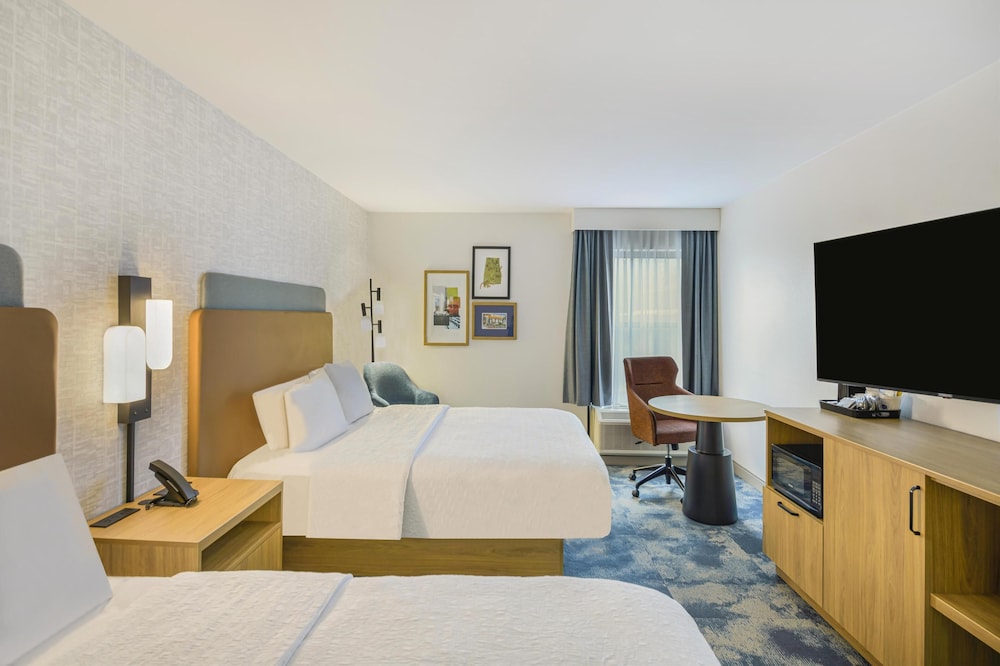 Hampton Inn Huntsville Arsenal South Pkway - photo 7