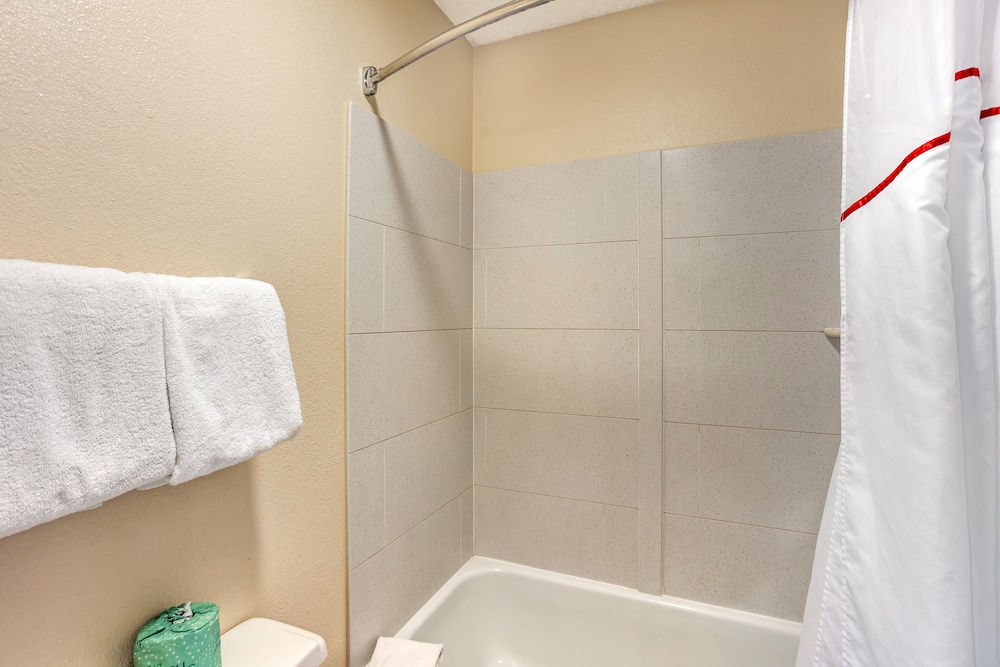 Red Roof Inn Danville PA - photo 34