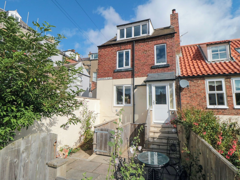6 Clarence Place in Whitby, United Kingdom