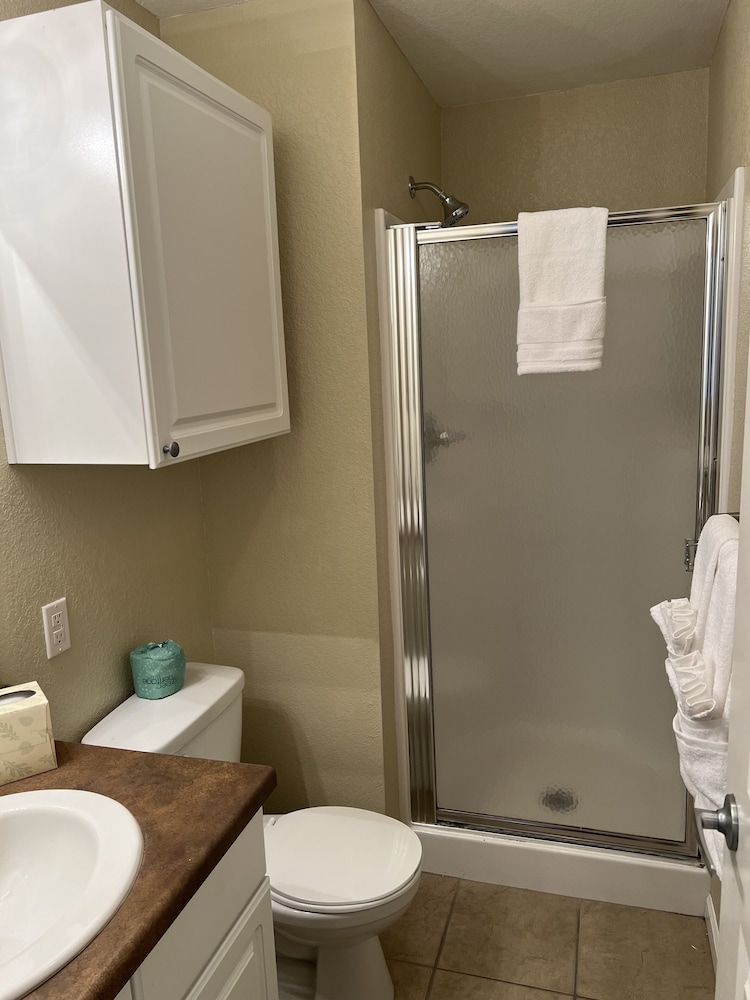 Washburn Hotel Suites - photo 26