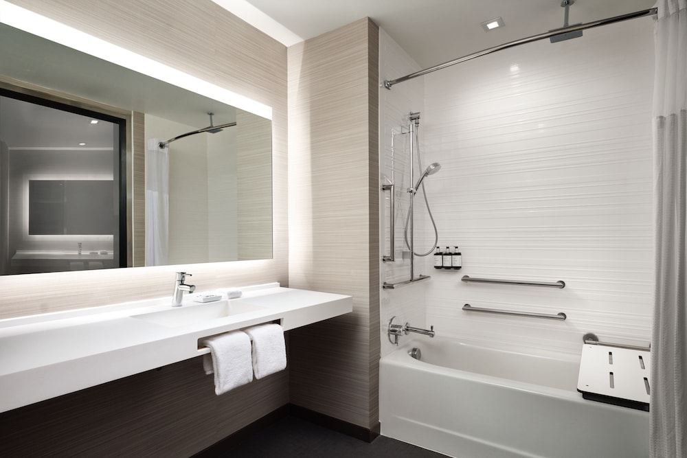 AC Hotel by Marriott Phoenix Downtown - photo 23