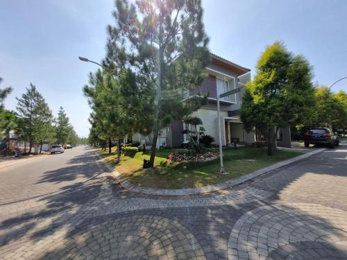 Tanara Home Syariah — 5-Star Luxury Hotel in Padalarang, Indonesia
