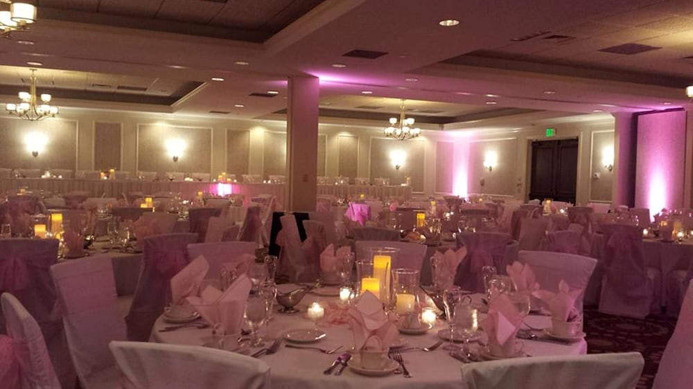 Hampton Inn Colchester - photo 40