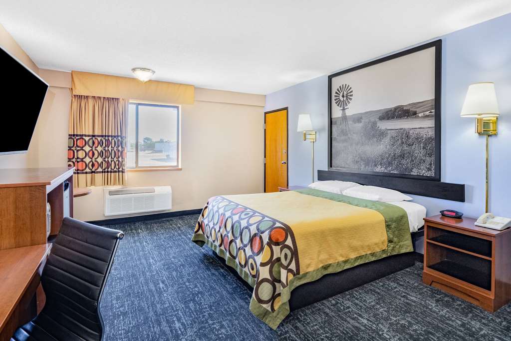 Super 8 by Wyndham Valentine NE - photo 22