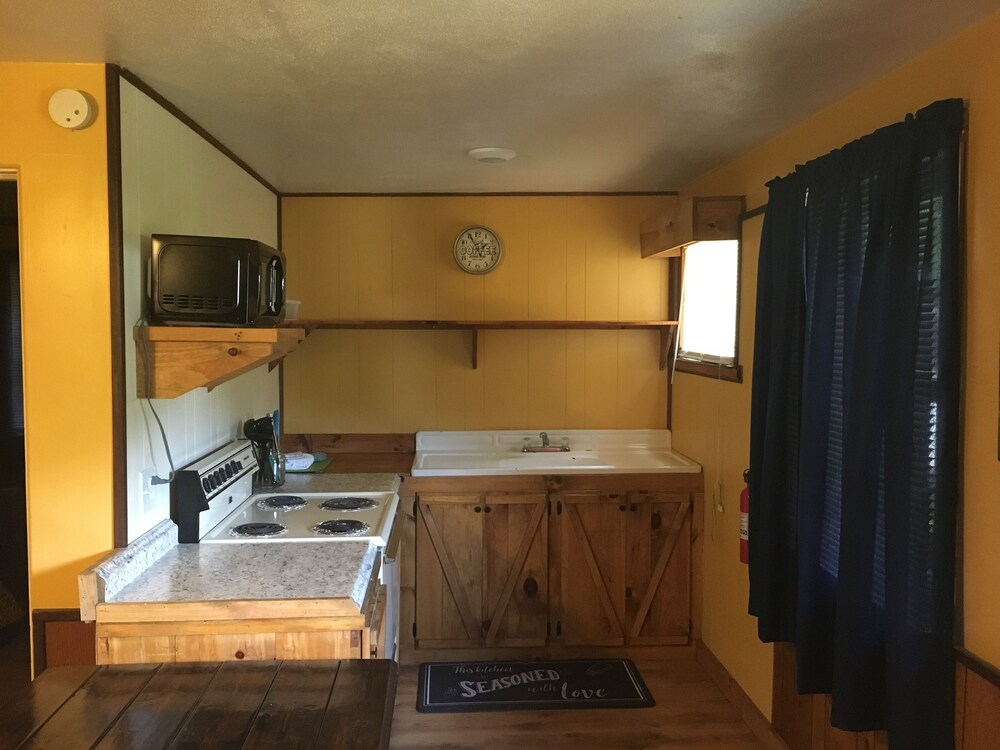 Smoky View Cottages & RV Resorts - photo 20