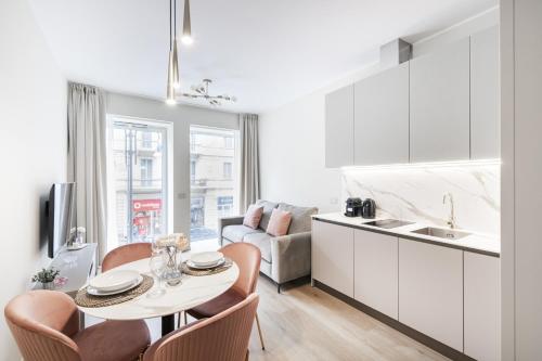 Easylife Duomo Deluxe Apartments #5 12 — 4-Star Luxury Hotel in Milan, Italy