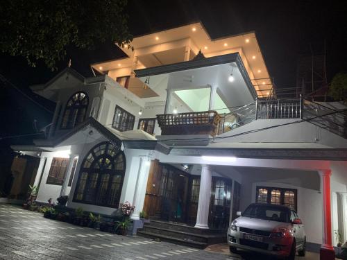 Munnar Falcuns - last minute hotel in Munnar