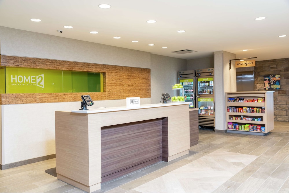 Home2 Suites by Hilton Appleton - photo 4