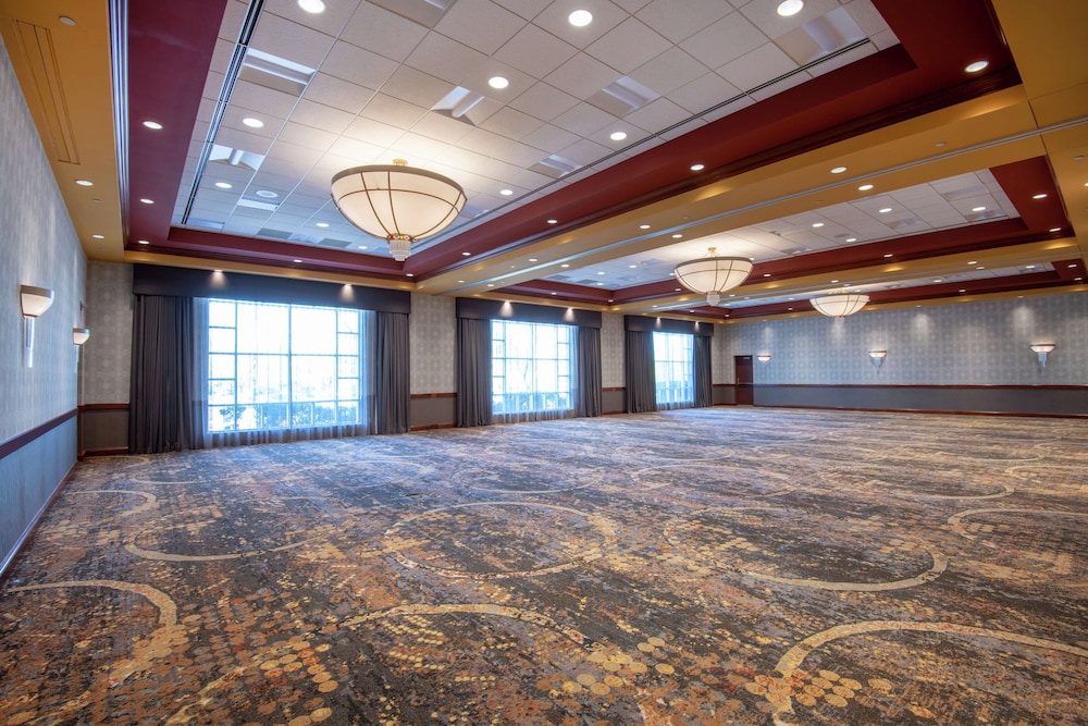 Embassy Suites Northwest Arkansas Hotel Spa & Convention - photo 64