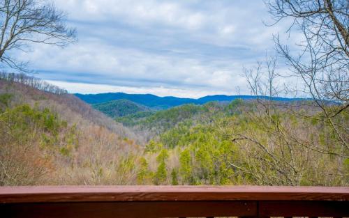 Homestead Hideaway - last minute hotel in Sevierville