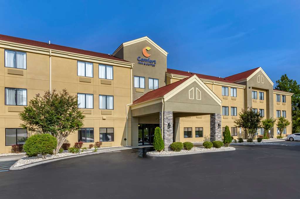 Comfort Inn & Suites Troutville Roanoke North Daleville - featured photo