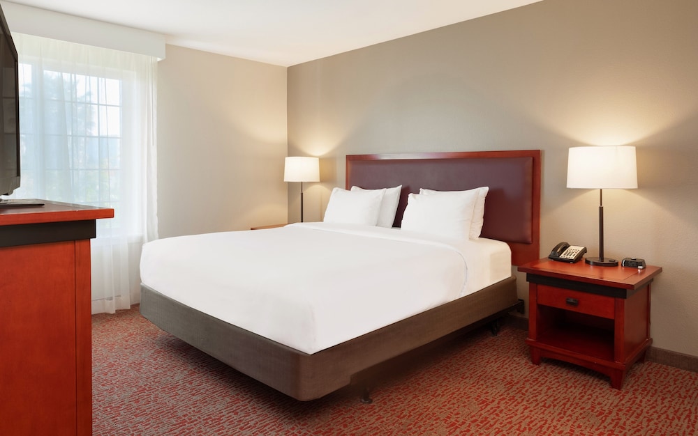 Larkspur Landing Extended Stay Suites Sunnyvale - photo 3
