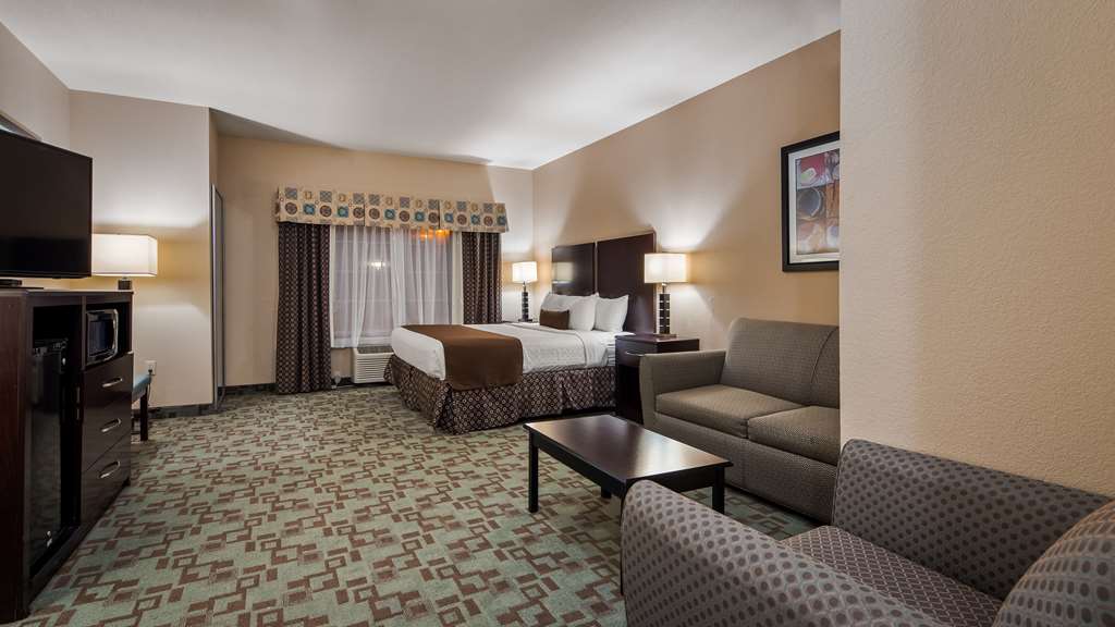 Best Western Plus Eastgate Inn & Suites - photo 3