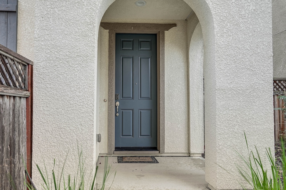 Richmond Vacation Rental: 1 Mi to Shoreline - photo 17