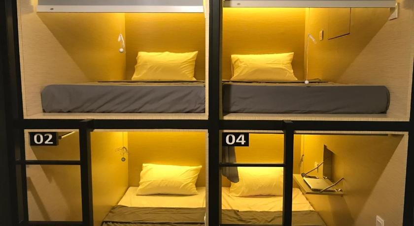 InnBox Capsule Hotel — Jember — photo 2