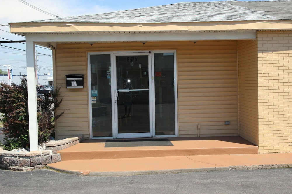 Red Carpet Inn Niagara Falls - photo 38