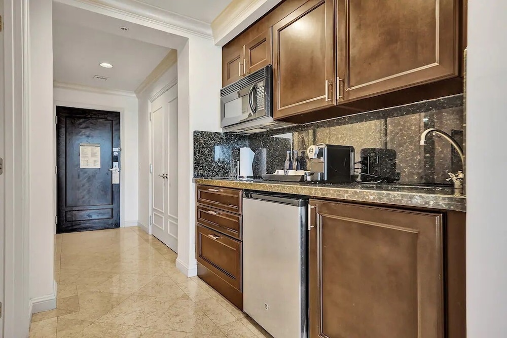 Private Residences at the Atlantic Resort and Spa - photo 35