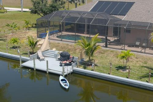 Cape Coral Wildlife Views Heated Pool Pet Friendly — 4-Star Luxury Hotel in Cape Coral, United States