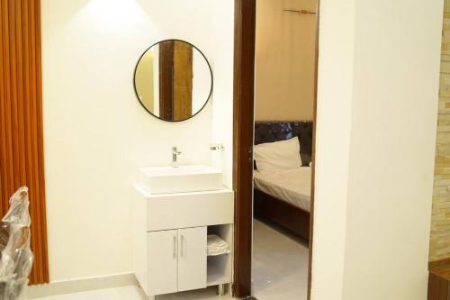 Harmony Haven Luxurious 3 BHK Haven for All