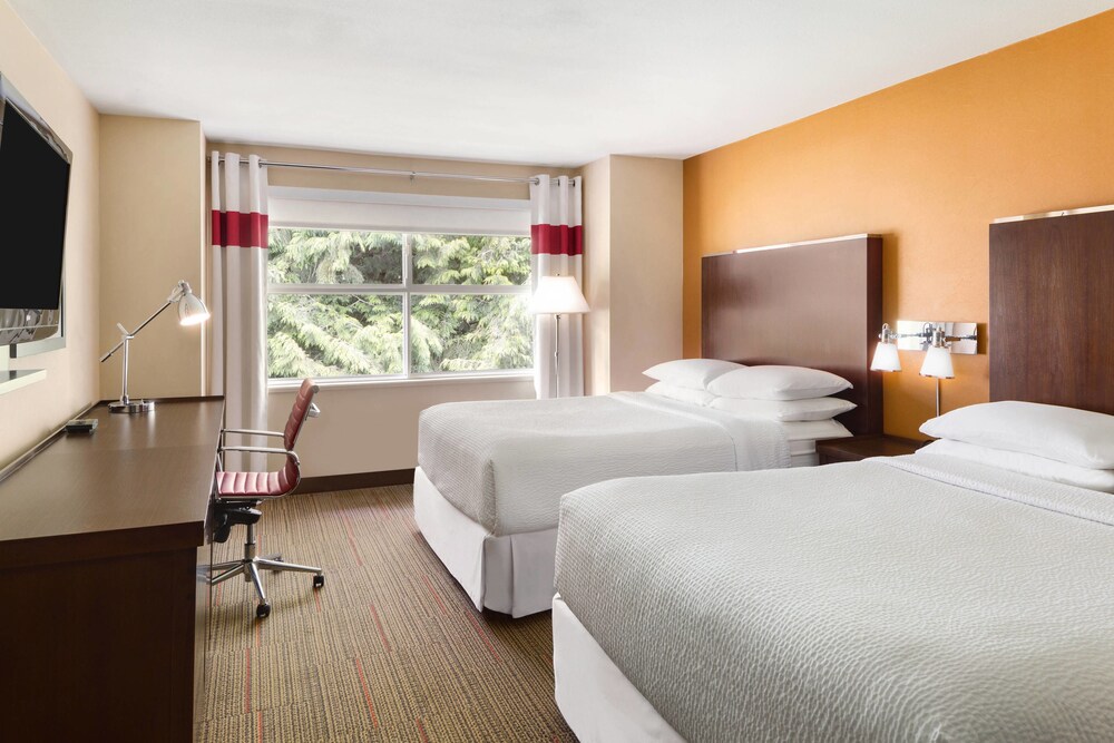 Four Points by Sheraton Surrey in Surrey, Canada