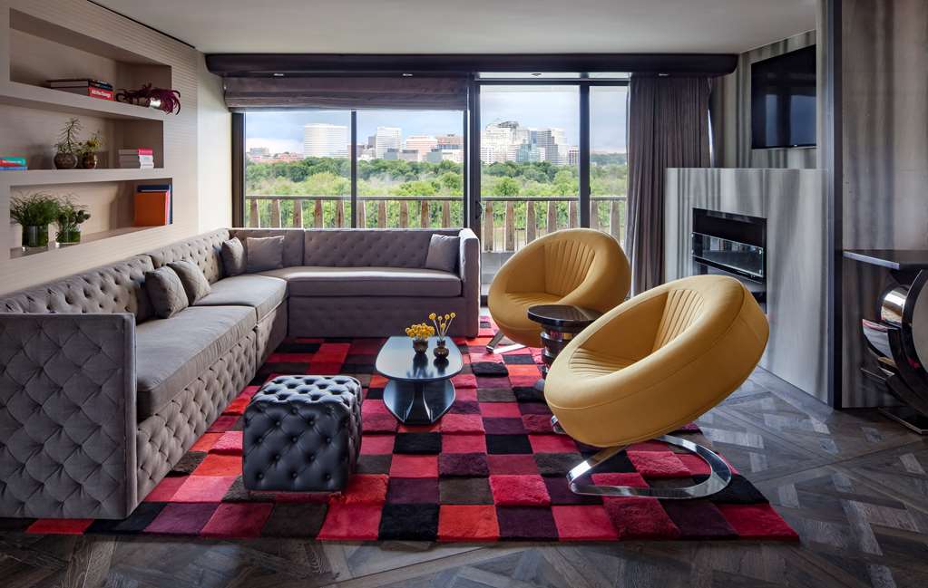 The Watergate Hotel - photo 12