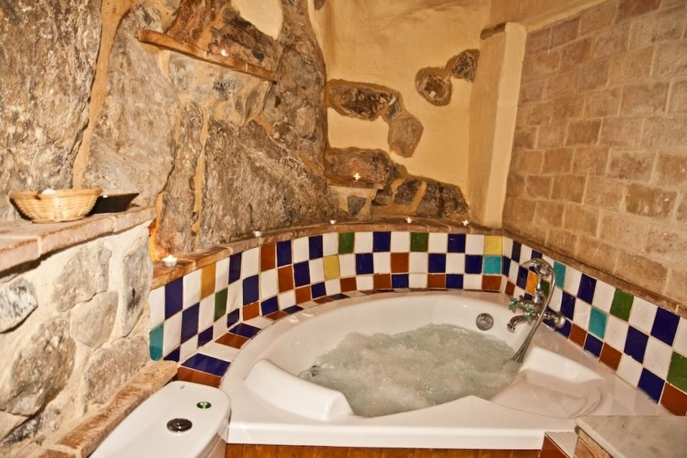 La Casa Mora — 4-Star Luxury Hotel in Jerica, Spain