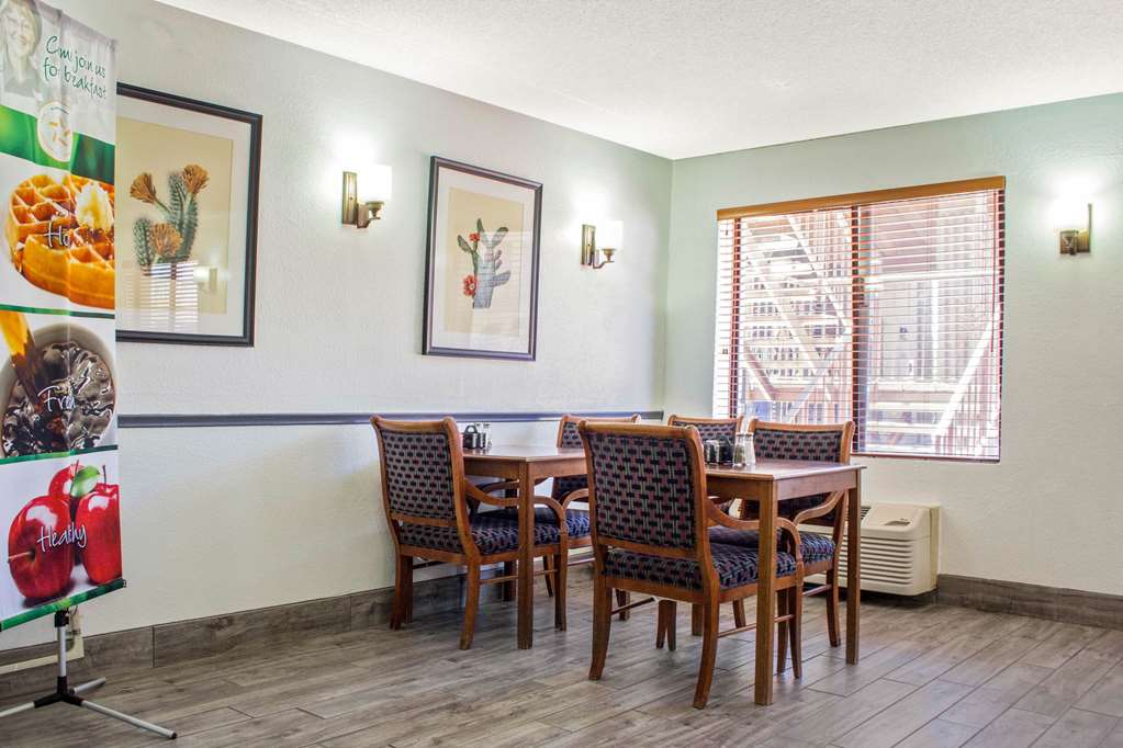 Quality Inn Benson I 10 Exit 304 - photo 28