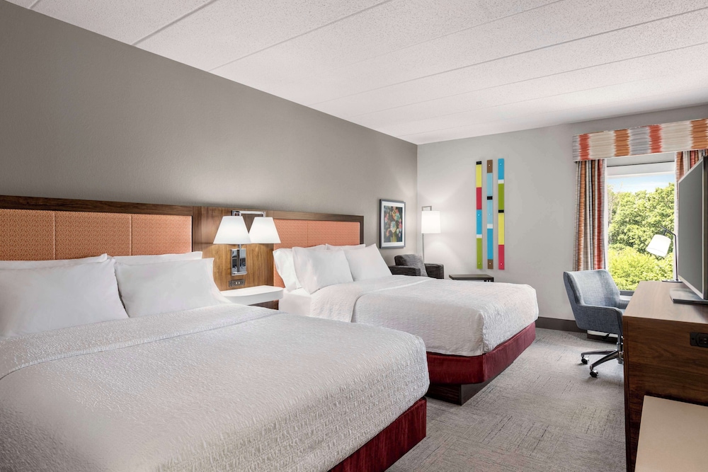 Hampton Inn Quakertown - photo 6