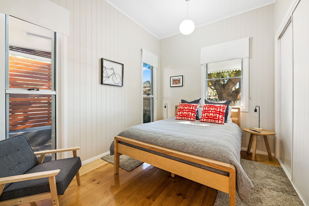 Bluestone Cottages The Shop — Toowoomba — photo 5