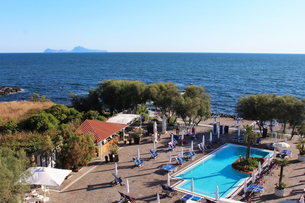 Hotel Puntaquattroventi in Ercolano, Italy