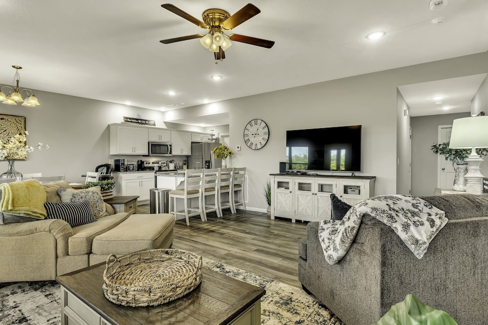 Sunset Bunker condo — 4-Star Luxury Hotel in Branson, United States