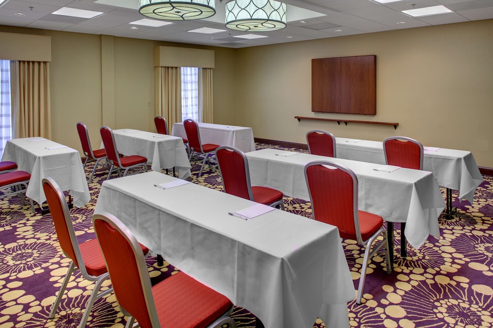 Hampton Inn Richmond Airport - photo 40