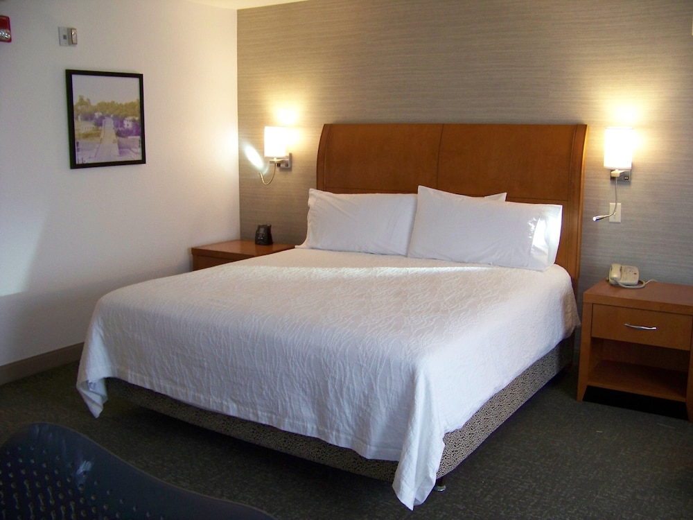 Hilton Garden Inn Des Moines West - photo 13