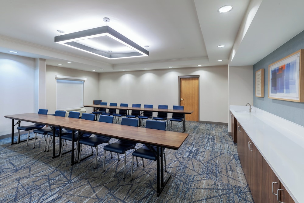 Holiday Inn Express & Suites Vicksburg by IHG - photo 63