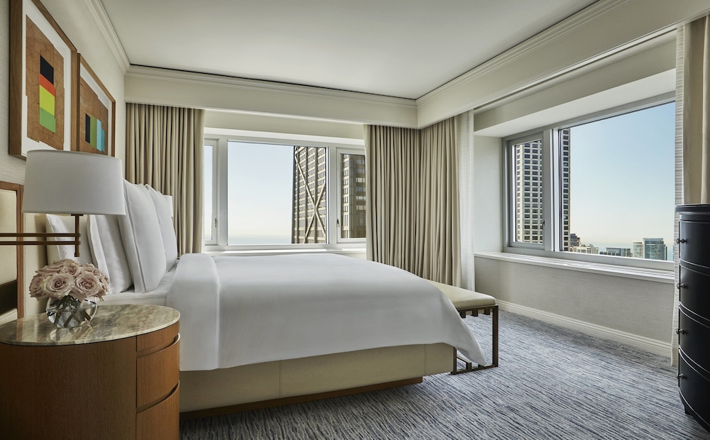 Four Seasons Hotel Chicago - photo 10