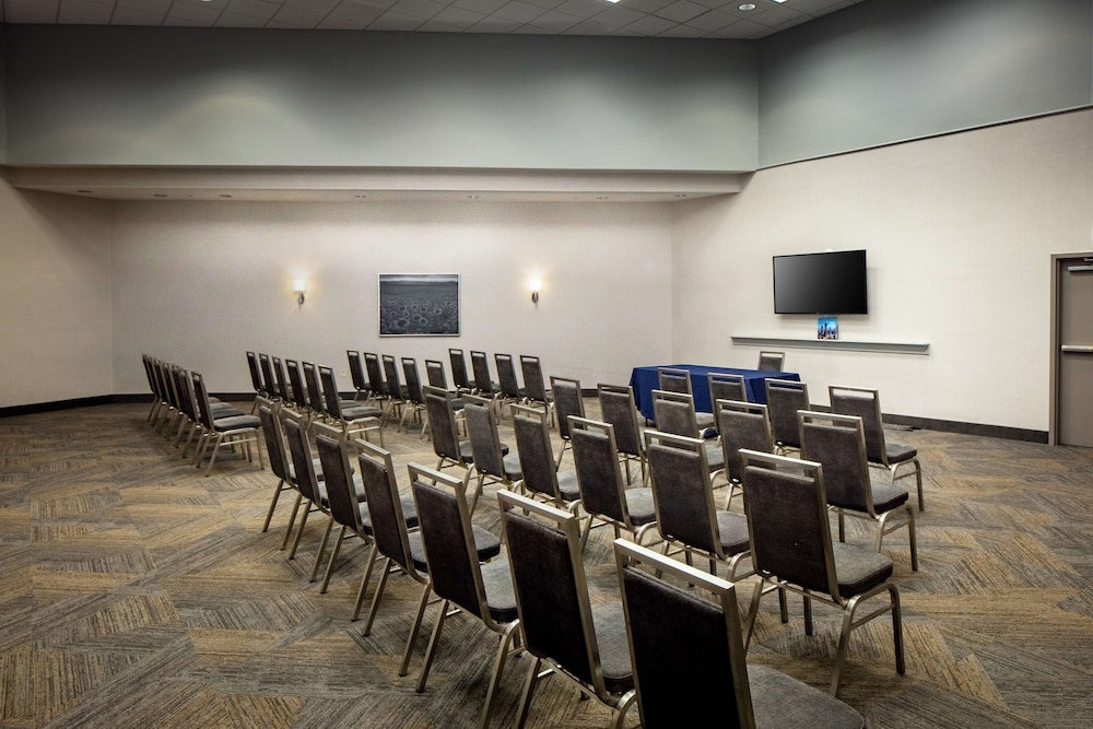 Hampton Inn & Suites Parker - photo 19