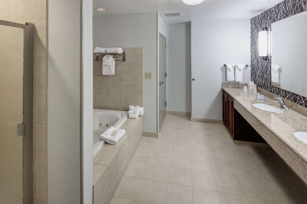 Hilton Garden Inn Nashville Vanderbilt - photo 40