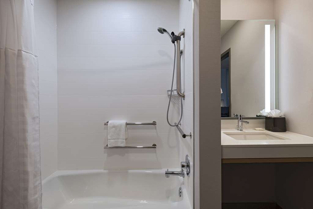Hyatt Place Tulsa Downtown - photo 25