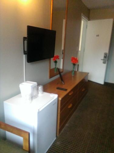 Town House Inn - photo 31