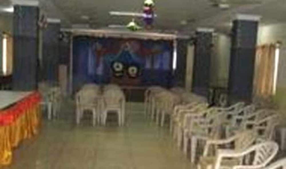 Goroomgo Amantran Bhilai in Durg, India