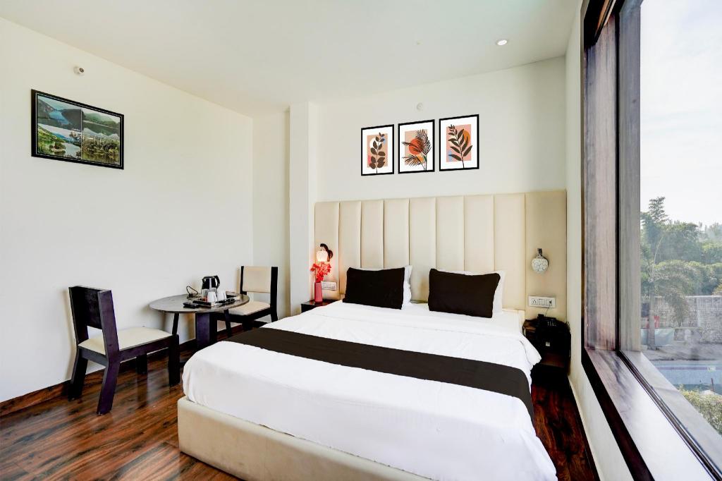 Super Collection O Golapar Haldwani in Haldwani, India