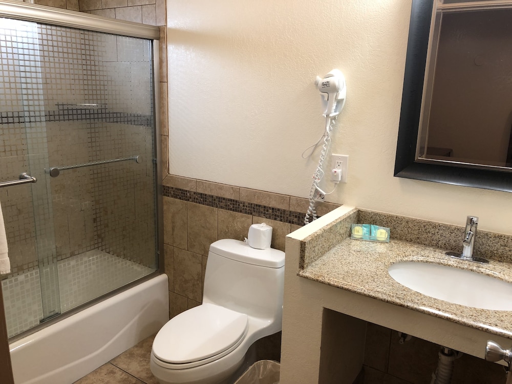 Topper Motel - photo 19