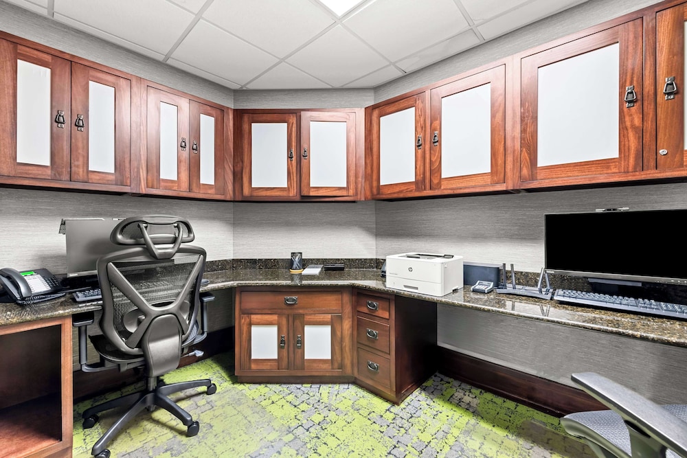 Hampton Inn Chattanooga North Ooltewah - photo 44