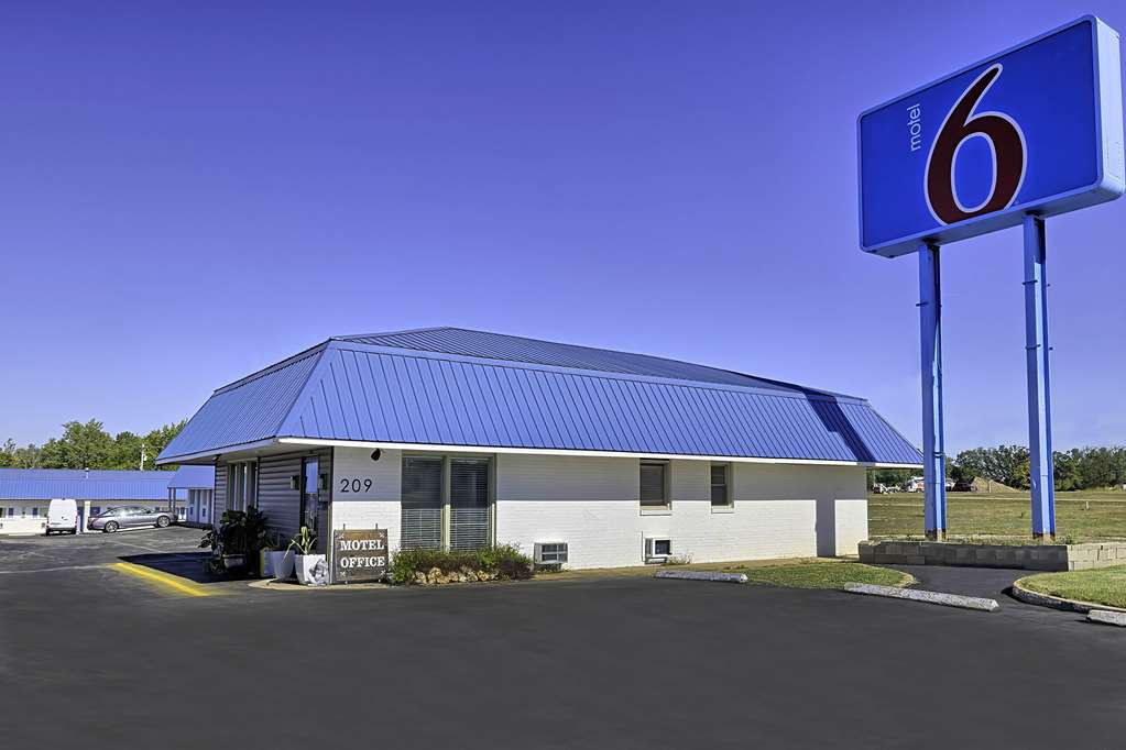 Motel 6 Sullivan MO — hotel in Sullivan