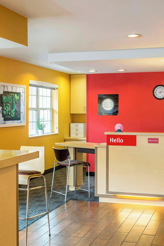 TownePlace Suites By Marriott Phoenix North - photo 3