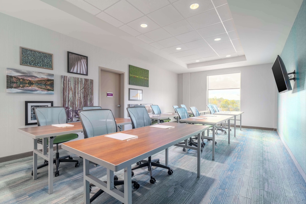 Home2 Suites by Hilton Fredericksburg South Spotsylvania - photo 35