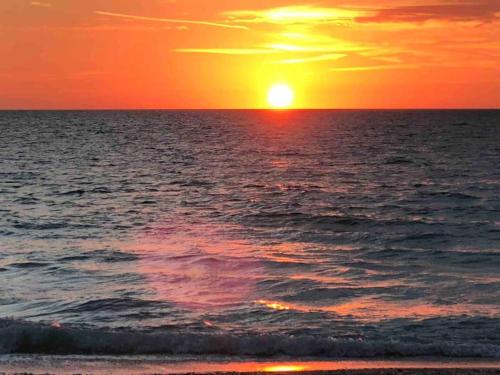 Good After Milton Kayaks Steps To Beach Sa — Englewood