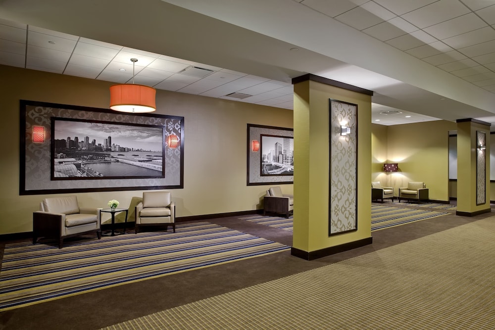 Crowne Plaza Chicago Ohare Hotel & Conf Ctr by IHG - photo 55