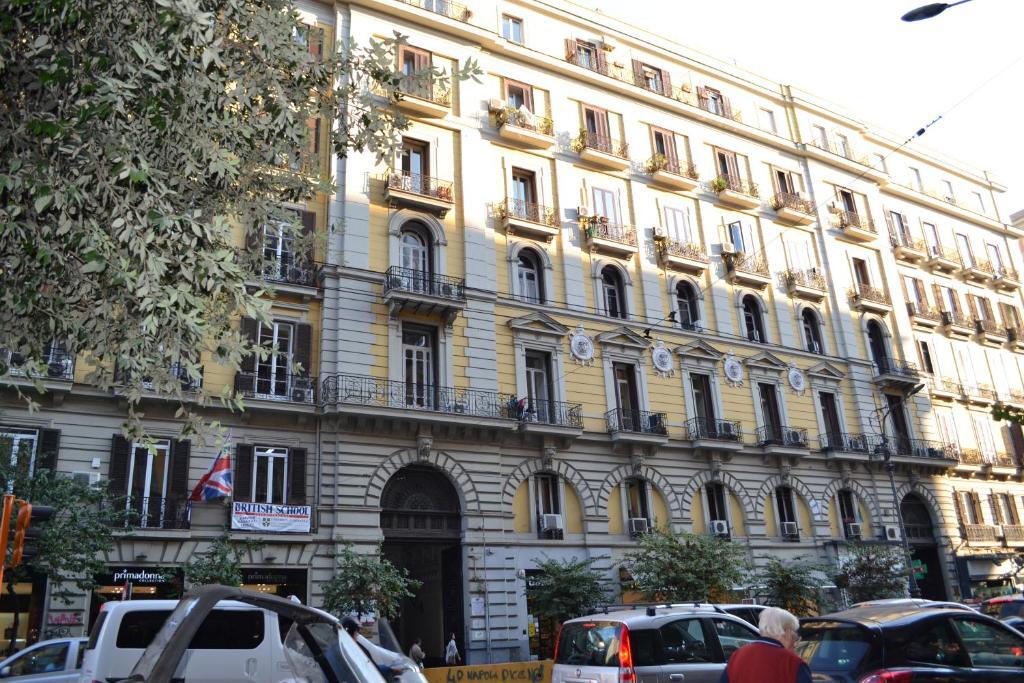 Le Stanze di Dolly — 4-Star Luxury Hotel in Naples, Italy